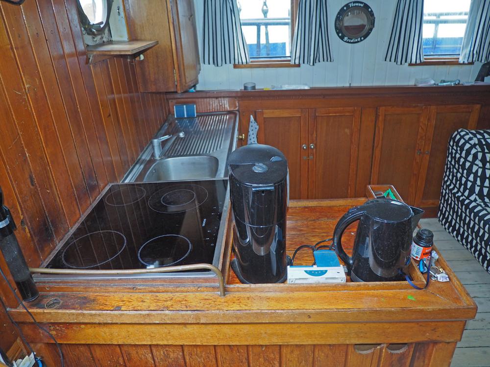 Salon, H&eacute;bergements